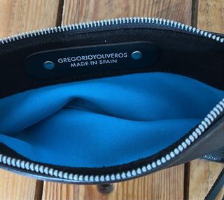Bolso mano cuero negro