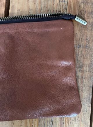 Bolso mano cuero marrón