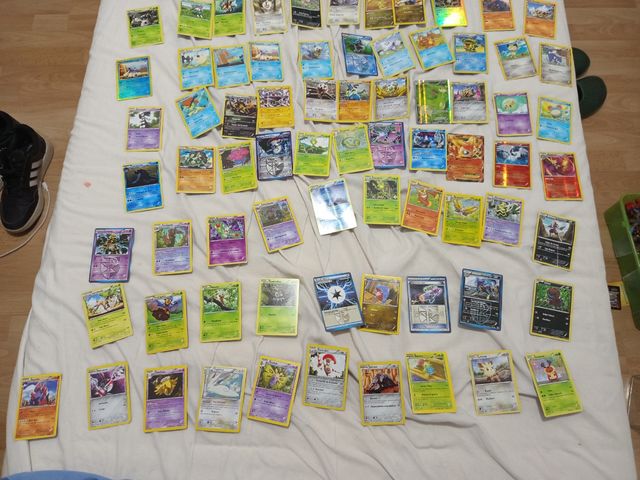 Lote de cartas Pokémon