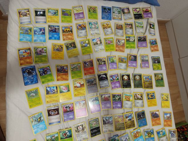 Lote de cartas Pokémon