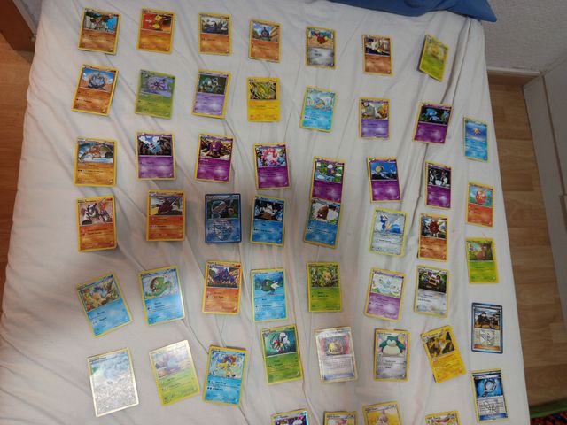 Lote de cartas Pokémon