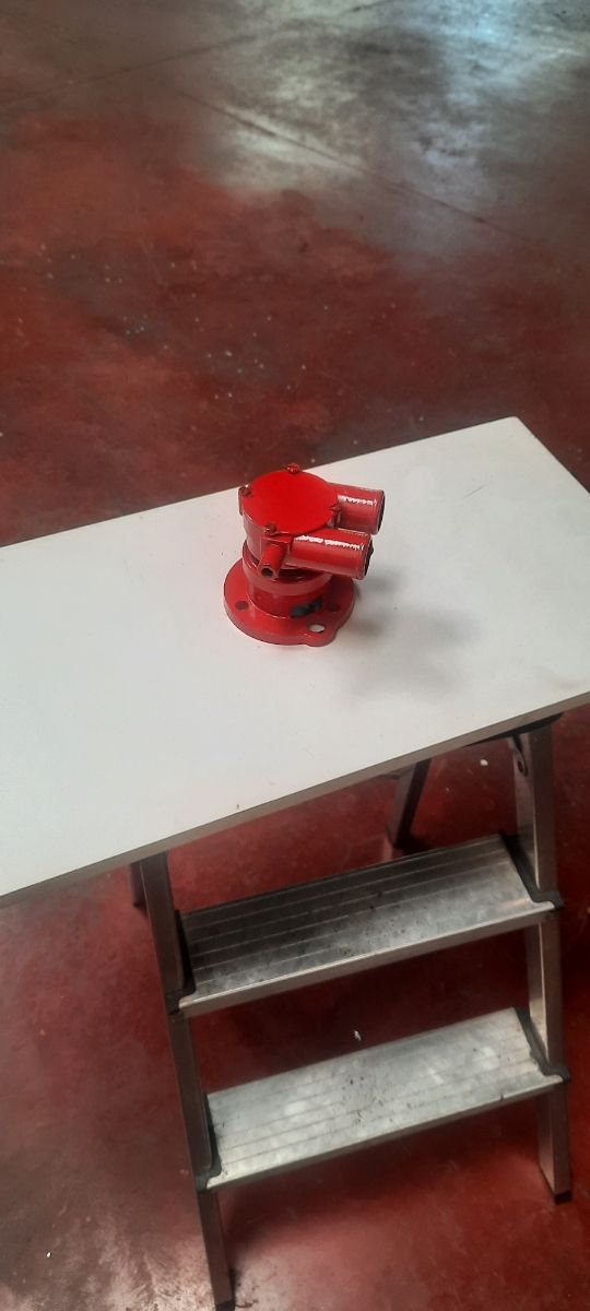 Bomba agua Volvo Penta V6