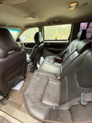 Volvo XC70 2003
