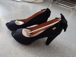 Tacones negros Xti - nuevos