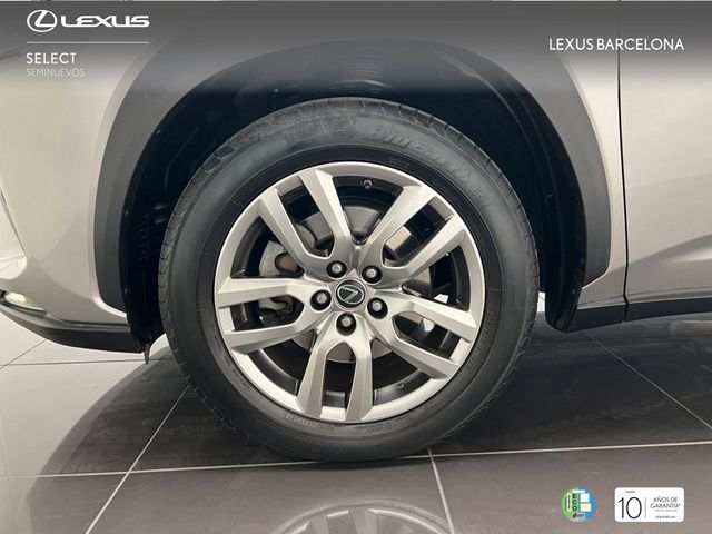 Lexus NX300h EXECUTIVE KICK POWER NAVI REF 4386