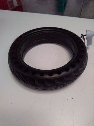 Rueda patinete compacta