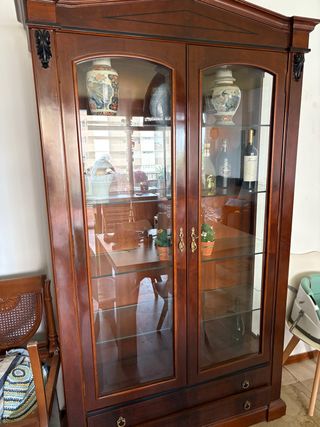 Vitrina madera clásica
