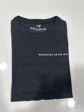 Camiseta Pull&Bear negra - T-shirt