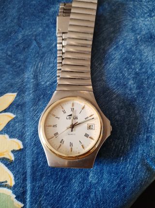 Reloj Lotus mujer dorado plata
