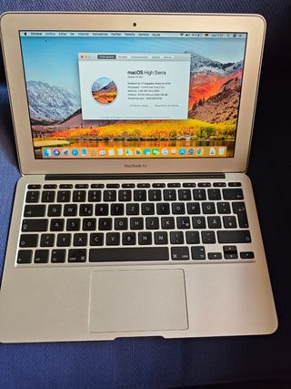 MacBook Air 2010 Plata - Perfecto estado cargador