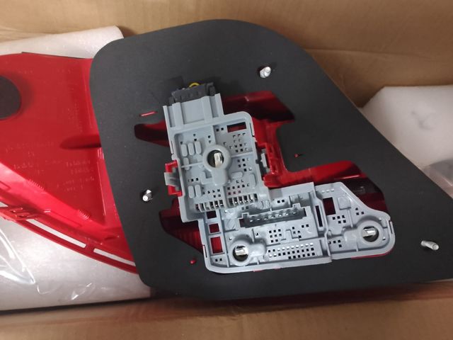 Pilotos traseros LED Mercedes W204