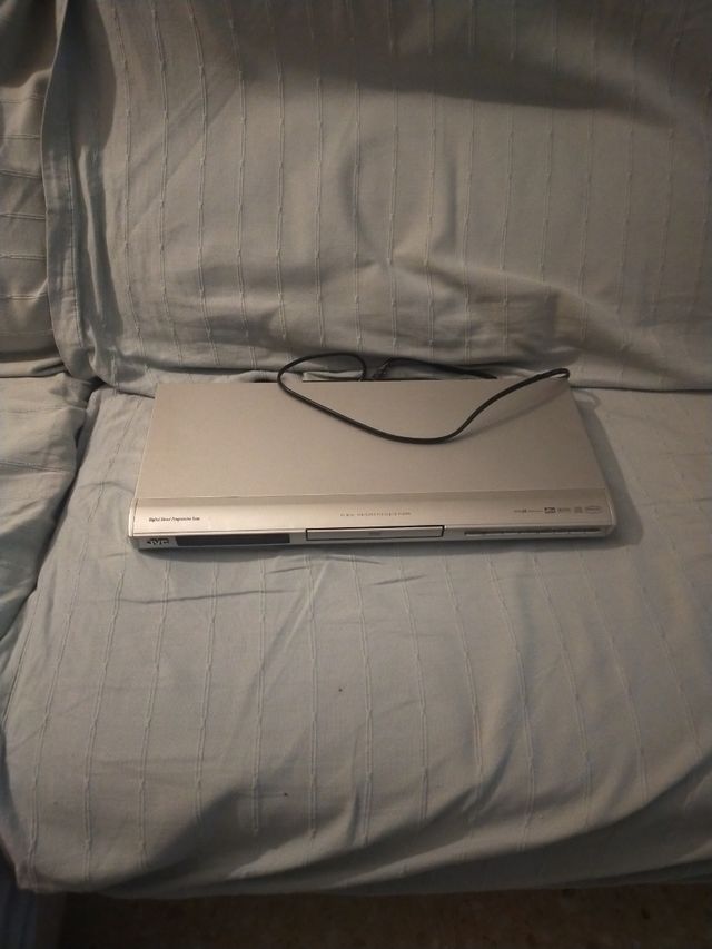 Reproductor DVD JVC XV-N422