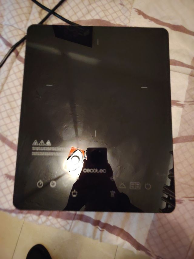 Vitrocerámica Cecotec portátil