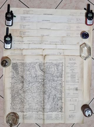 Bussola, Mappe Militari Vintage