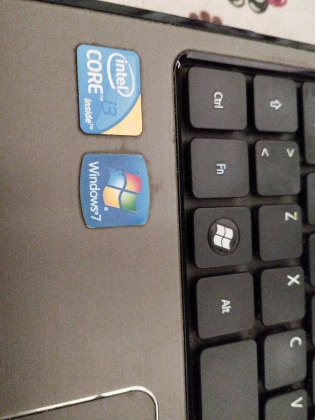 Portátil Acer Aspire 5741 - i3