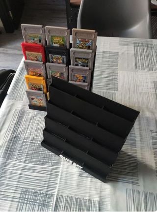 Expositor para juegos de Game Boy y Game boy Color
