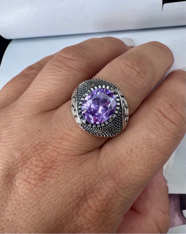Anel em prata com ametista