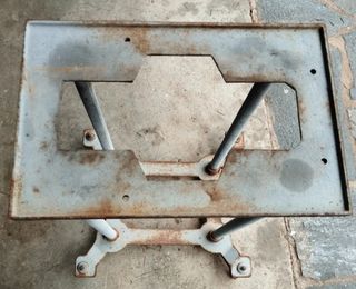 Soporte Máquina Escribir - Hierro Fundido