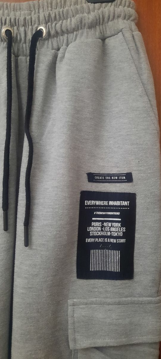 Pantalones Cargo Bershka XS Gris.