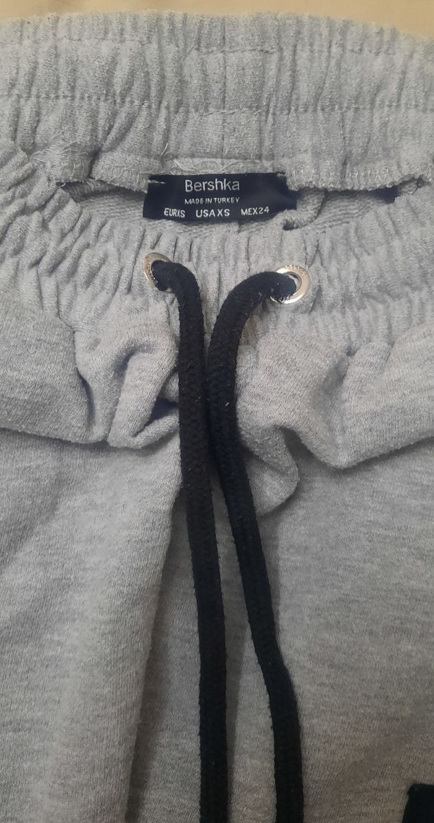 Pantalones Cargo Bershka XS Gris.