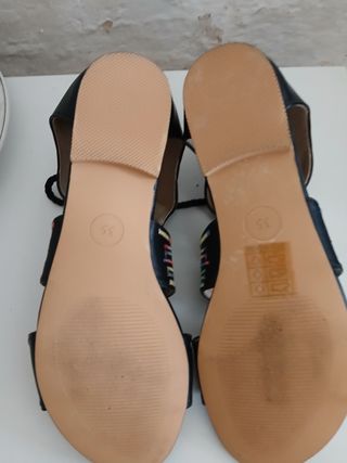 Sandalias planas mujer negras