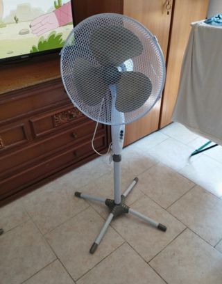 Ventilatore a colonna - bianco/grigio