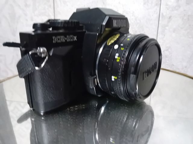 Ricoh KR-10X: Cámara réflex analógica