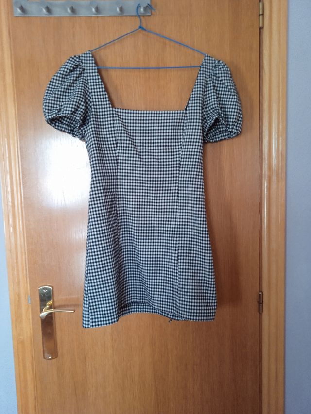 Vestido blanco y negro cuadros