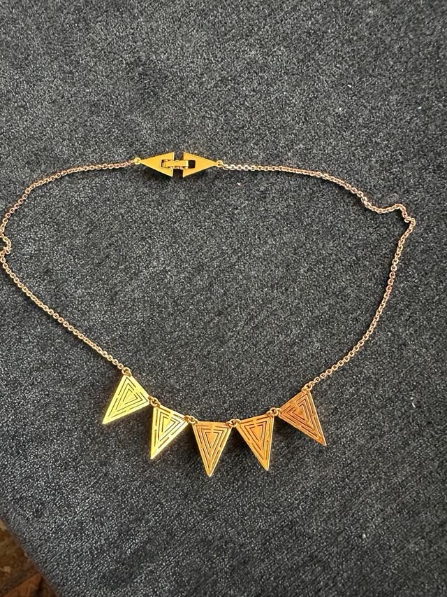 Collar Eguzkilore dorado