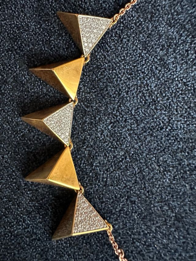 Collar Eguzkilore dorado