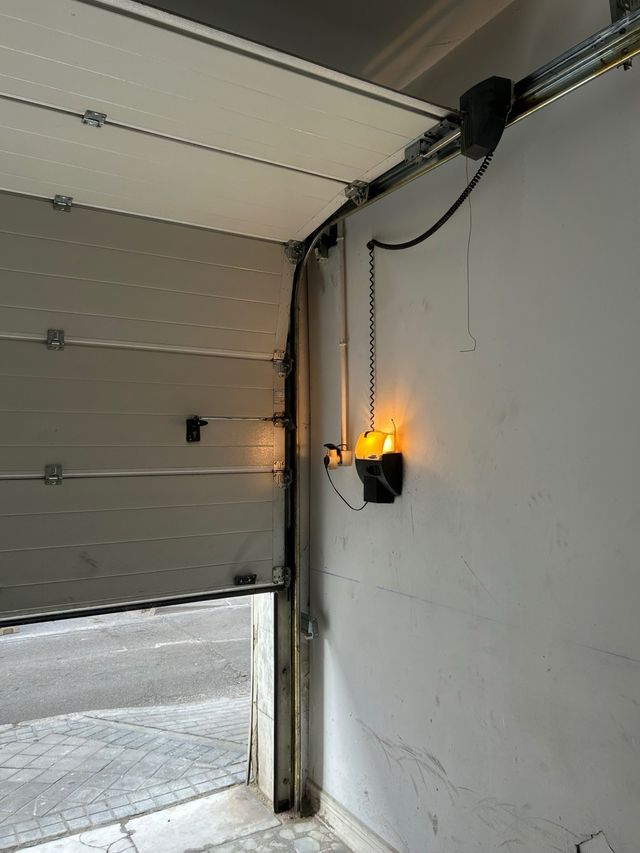 Puerta garaje automática - Seccional