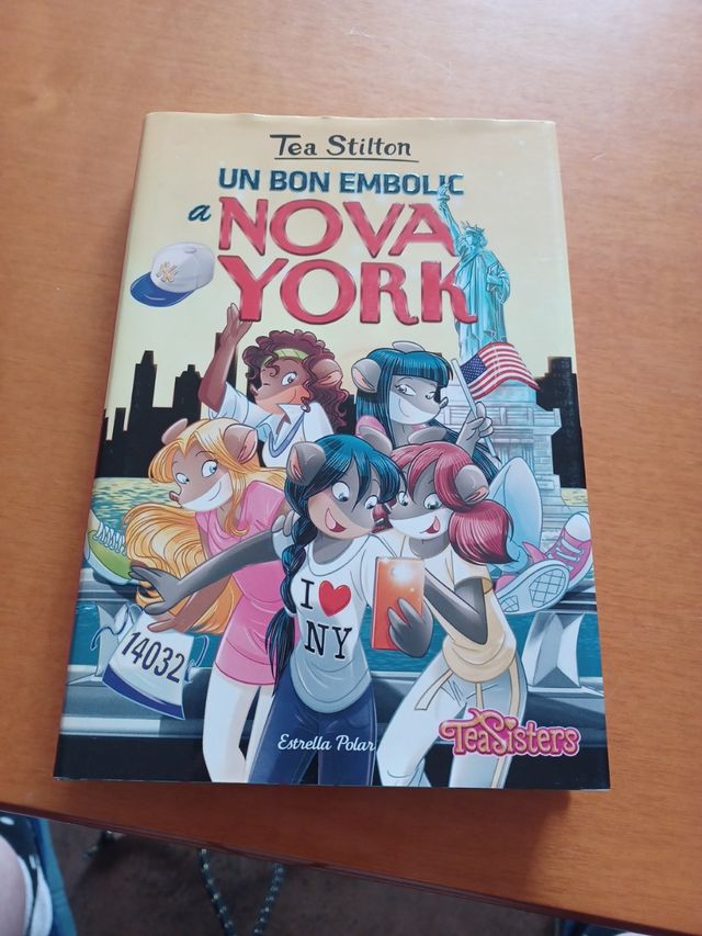 Un bon embolic a Nova York: Tea Stilton 6
