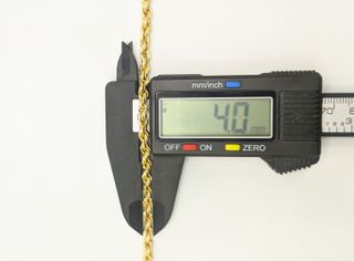 Cadena Salomónica de oro de 18k, 14.21 gr, 54 cm.