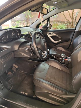 Peugeot 2008 2019