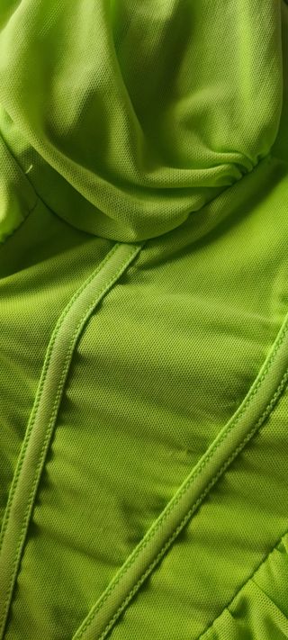 Top corto verde - Tirantes