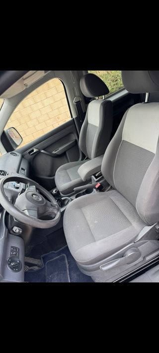 Volkswagen Caddy 2012