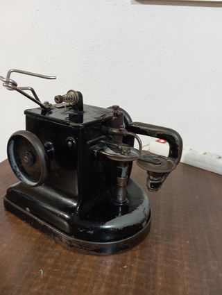 Máquina coser Hashfields antigua