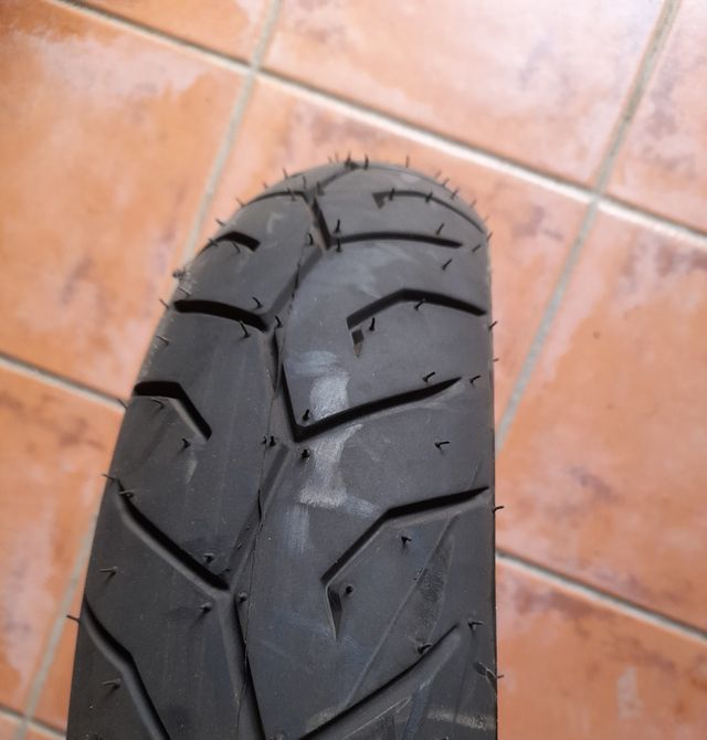 Neumático Pirelli 110/90-13 M/C 56P