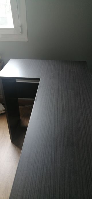 Escritorio esquinero negro melamina