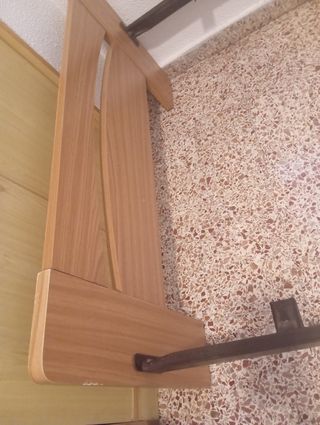 Cama 90cm + mesilla
