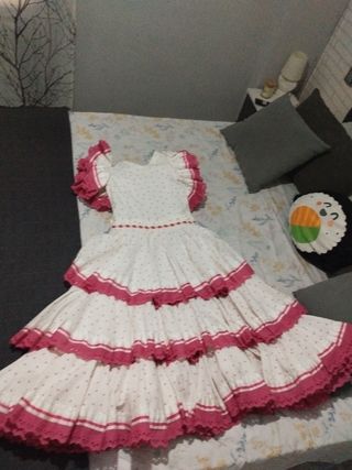 Vestido sevillana niña