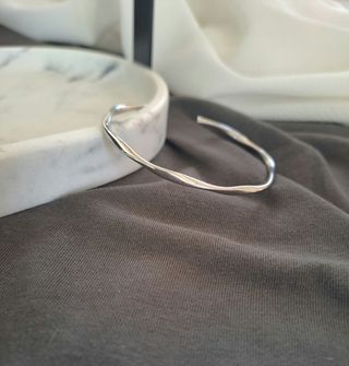 Pulseras plata - dos piezas.