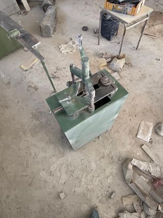 Grapadora marcos-esq. usada