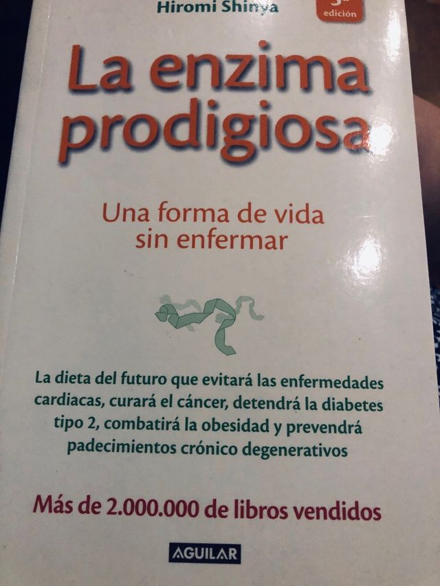 La enzima prodigiosa : una forma de vida sin en...