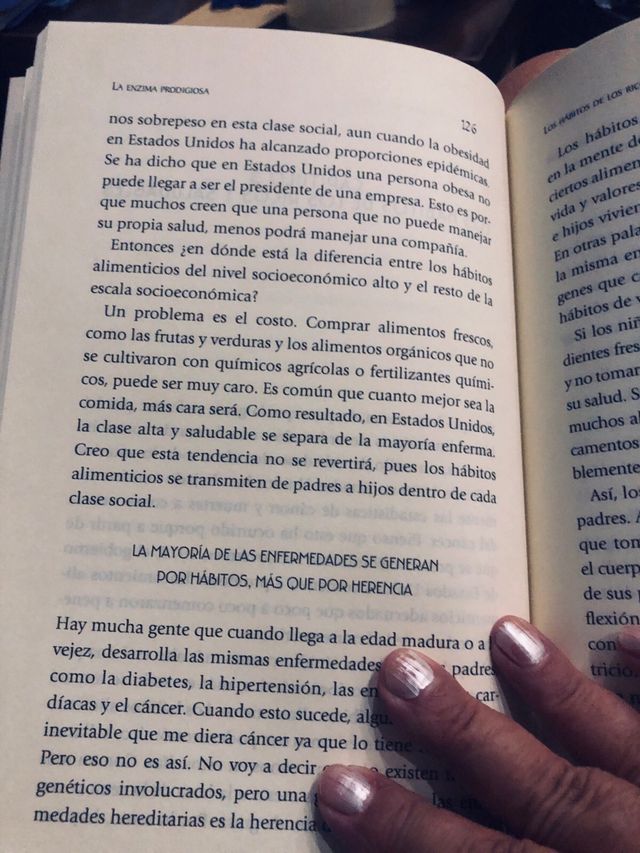 La enzima prodigiosa : una forma de vida sin en...