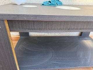 Mesa centro elevable gris oscuro,