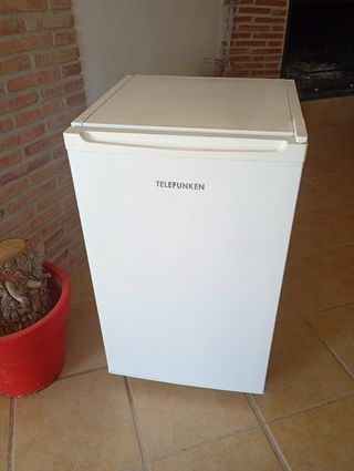 Nevera Telefunken mini