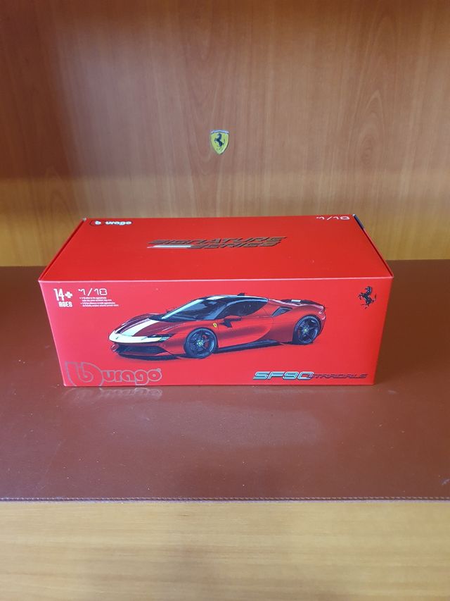 Ferrari SF90 Stradale Bburago scala da 1/18