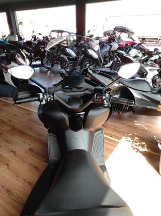 Scooter Zontes 368E