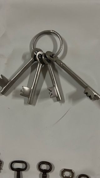 Chiavi antiche in alluminio - 4pz